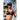 Extra fényes, csiszolt fekete, alul és oldalt széles pántos, állítható vállpántos, push up B formakosaras háromszög bikini felső