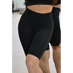 Kép 2/3 - Fekete basic, magasderekú női fitness biciklis short