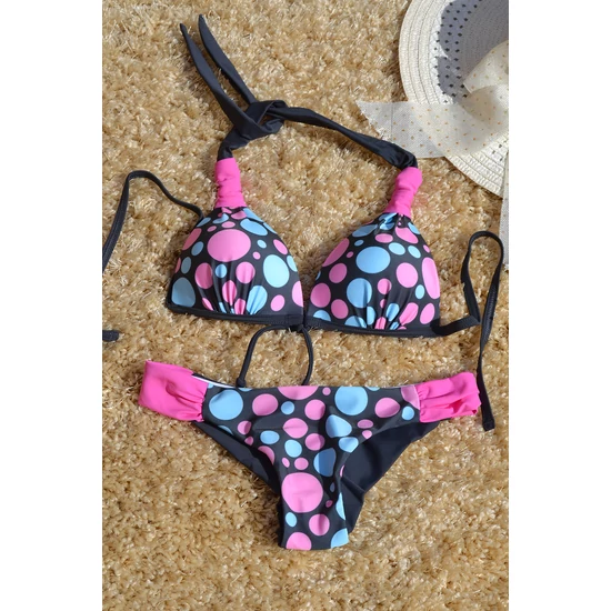 Szürke rózsaszín kék vegyes pöttyös háromszög bikini, brazil tangával