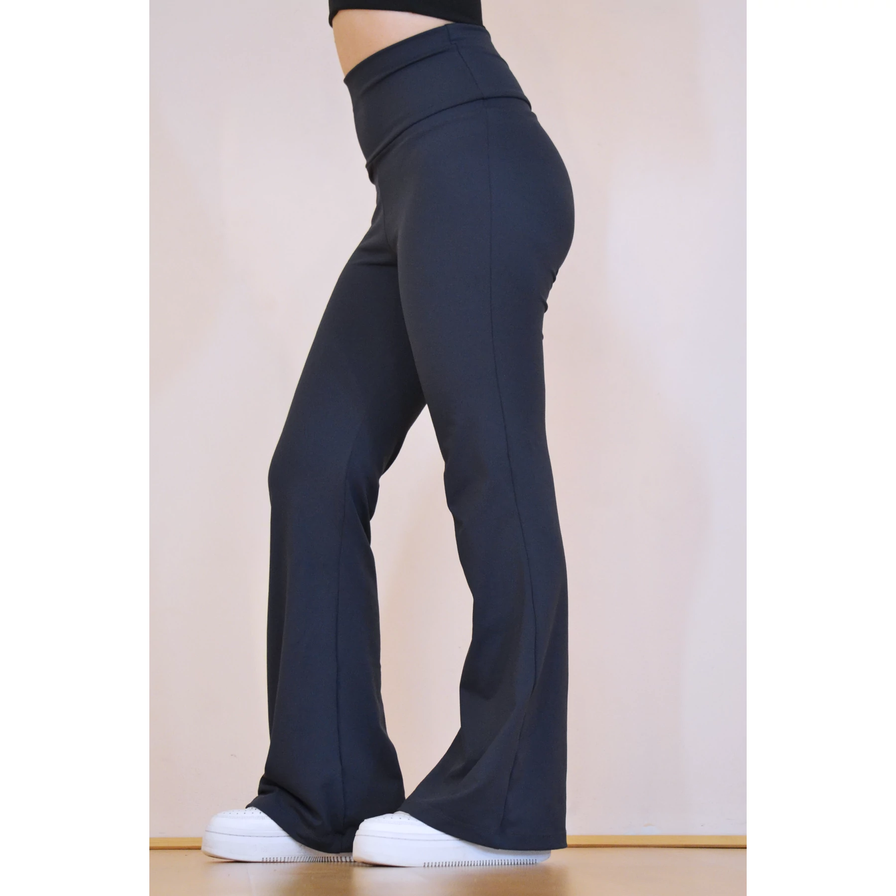 Grafitszürke basic magasderekú, bő szárú leggings